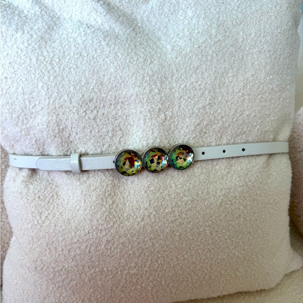 Betsy Johnson faux leather white skinny belt with multi rhinestone buckle